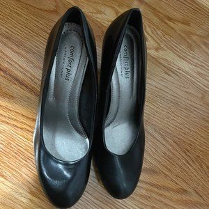 Black Pumps - Size 6.5